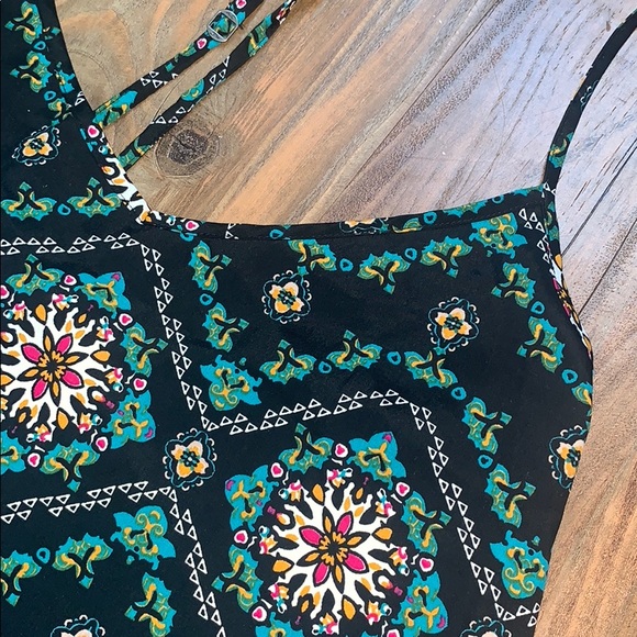 Patterned Tee - Picture 2 of 3